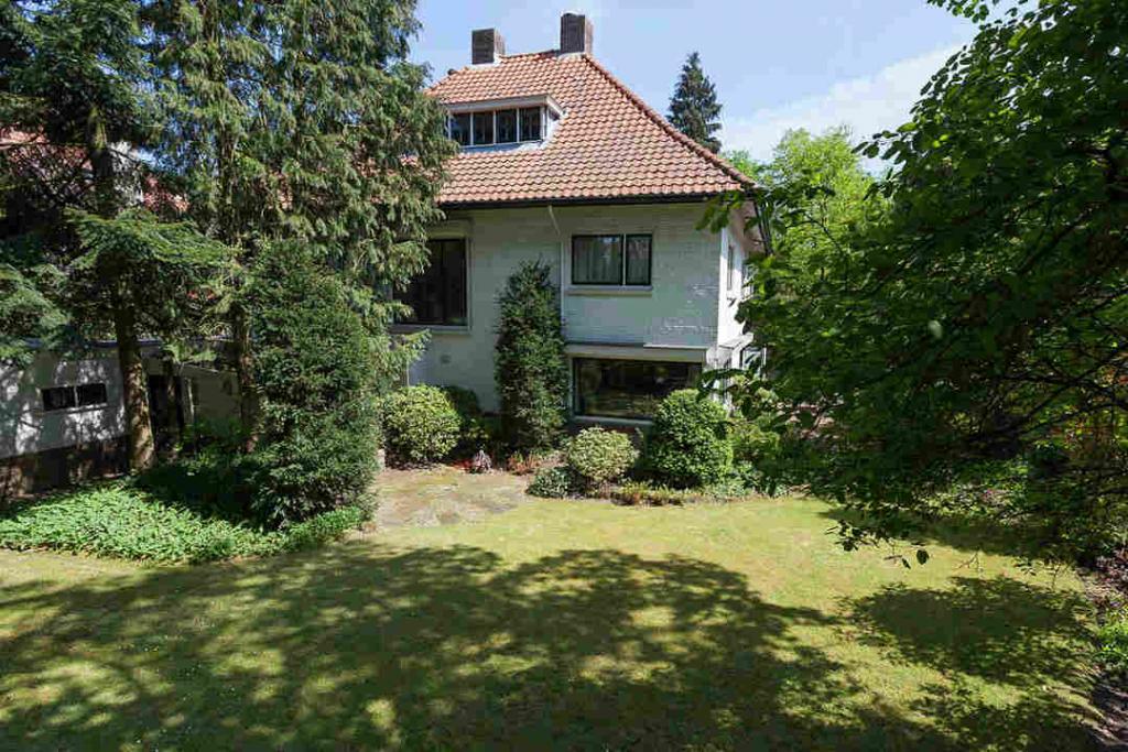 Cura%C3%A7aolaan+14+a