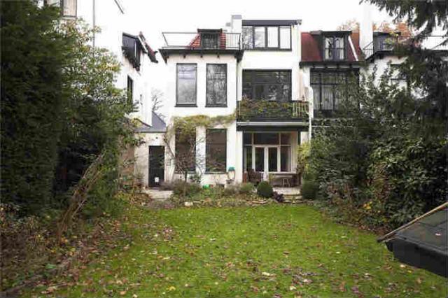 Middenweg 16