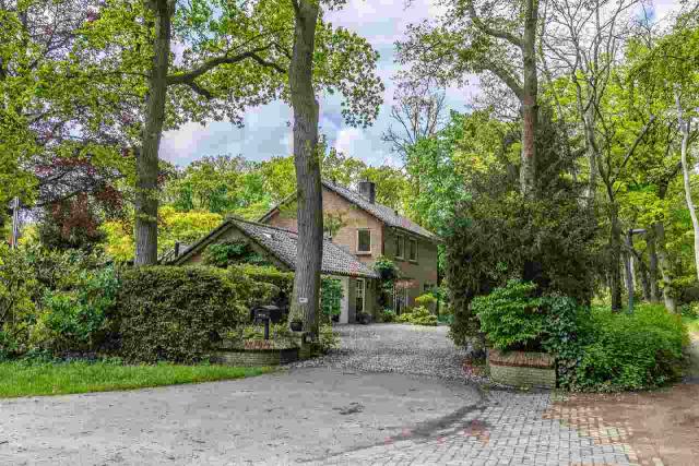 Hertog Hendriklaan …